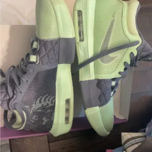 Nike Gray and Green Athletic Shoes