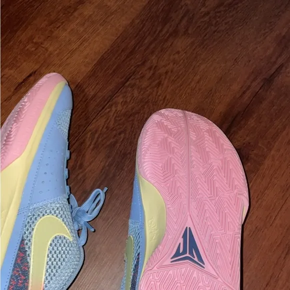 Nike ja 1
