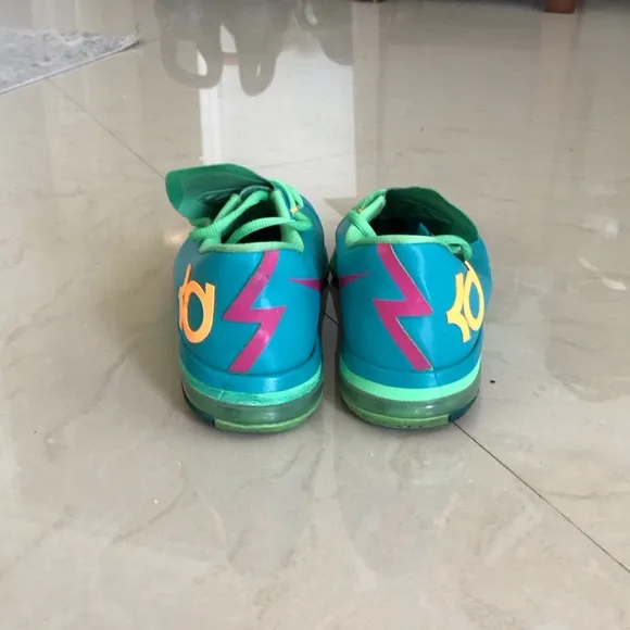 Nike kd 6 Athletic Shoes Teal and Pink