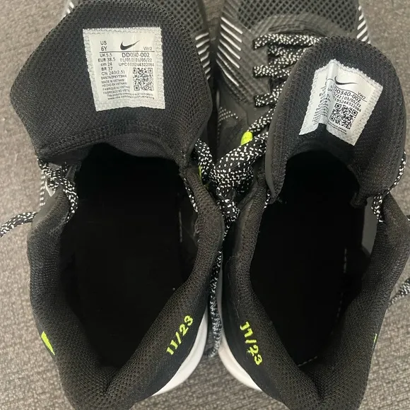 Nike Kyrie Flytrap 5 Grade School