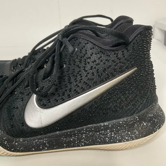 NIKE Kyrie Irving 3 Black Ice High Top Basketball Shoes Size 11.5