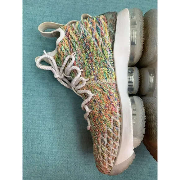 Nike Lebron 15 Rare Fruity Pebbles Youth Size 4.5 Y Rainbow White 922811-900