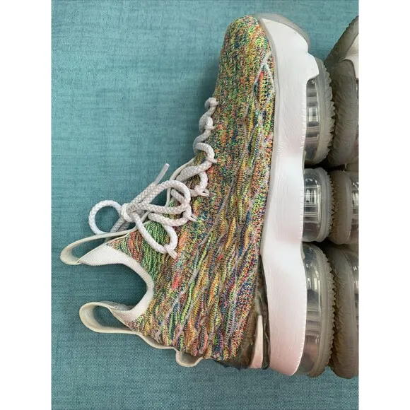 Nike Lebron 15 Rare Fruity Pebbles Youth Size 4.5 Y Rainbow White 922811-900