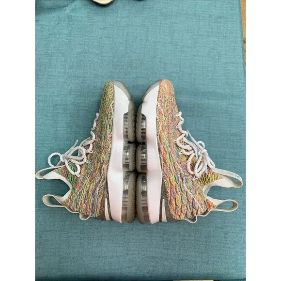 Nike Lebron 15 Rare Fruity Pebbles Youth Size 4.5 Y Rainbow White 922811-900
