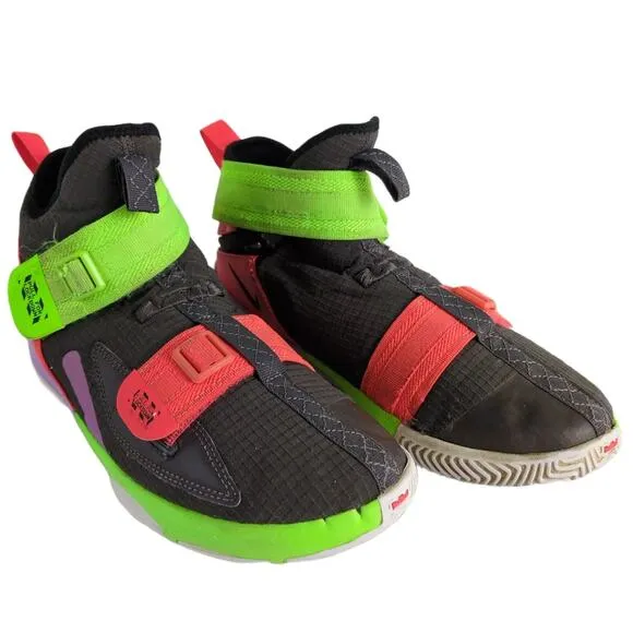 Nike LeBron Soldier 13 XIII Youth 6 Basketball Shoes Sneakers CJ1317-002 Thunder