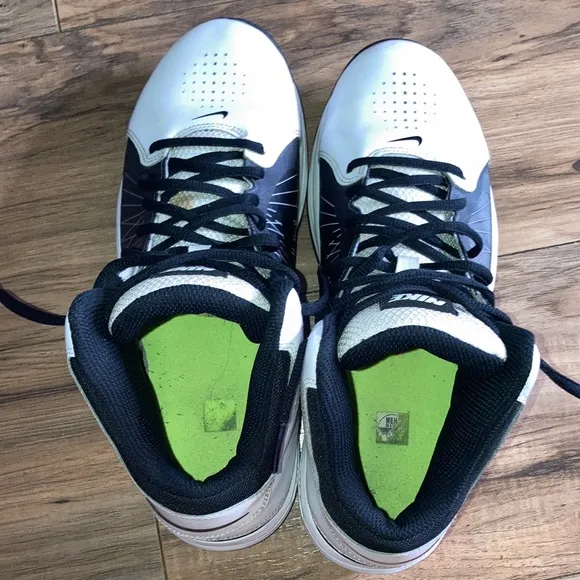 Nike Max Air Flywire basketball Sneakers men’s sports shoes Black n White sz 11