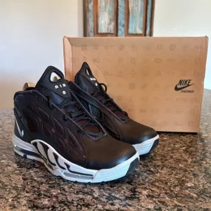Nike Men's Black air max pillar EUC 10.5