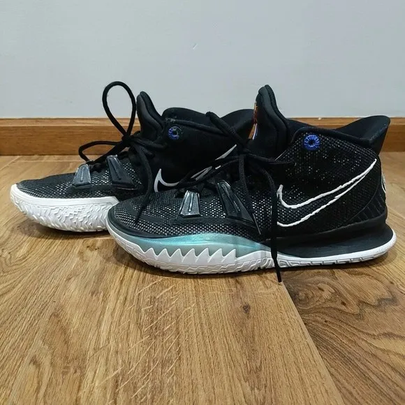 Nike Mens Kyrie 7 Brooklyn Nets 2020 Size 8.5 Black Air Zoom Sneakers Basketball