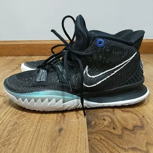 Nike Mens Kyrie 7 Brooklyn Nets 2020 Size 8.5 Black Air Zoom Sneakers Basketball