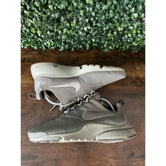 Nike Presto Fly “River Rock” Men Sz 7 Women 8.5 Green Shoes Sneakers 908019-009