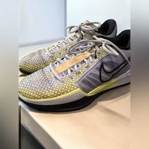 Nike React G.T. Cut 2 Sabrina Ionescu Shoes Men’s 11 Nike