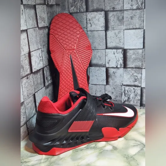 Nike Savaleos V02 Black Red White Weightlifting Shoes Size 10