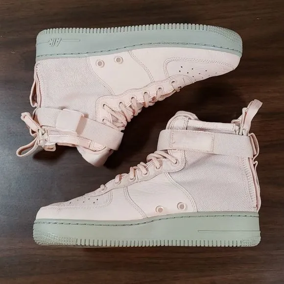 Nike SF Special Forces Air Force 1 Mid Womens Sneakers Shoes 8½ Orange Quartz‎
