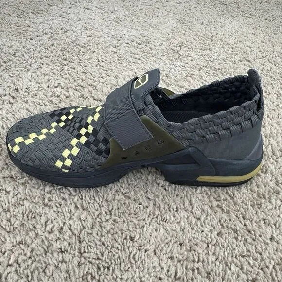 Nike Shoes Air Max Sphere Vintage Women's 6.5 Woven Huarache Grey Yellow Sneaker