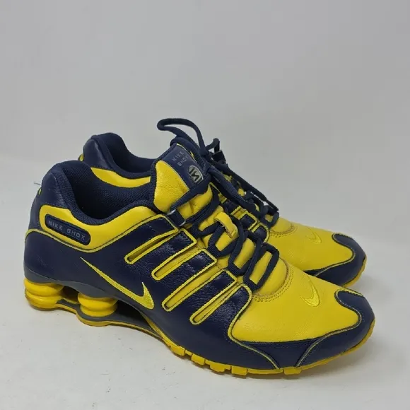 Nike Shox Michigan Yellow and Blue Athletic Shoes Mens Size 9