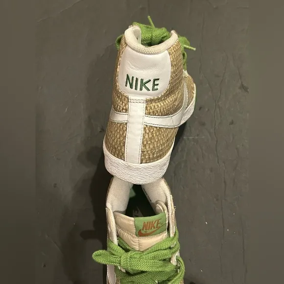 Nike Tan/Green j crew Blazer Bamboo Weave High Top Shoes, unisex Size 11.5