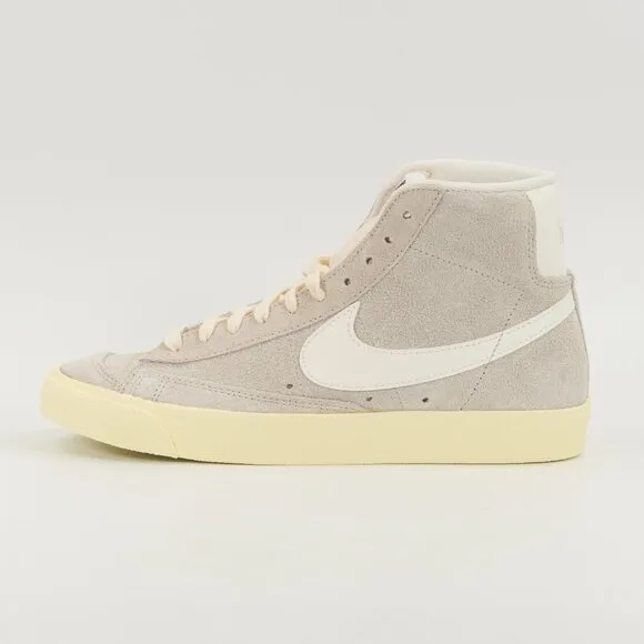 Nike Women's Blazer Mid '77 Vintage Light Bone Alabaster DV7006-001 size 6 - 12