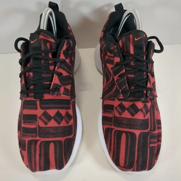 Nike women's Roshe One Print, red and black shoes, size 7.5