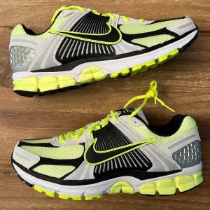 Nike Zoom Vomero 5 - Men’s Size 11