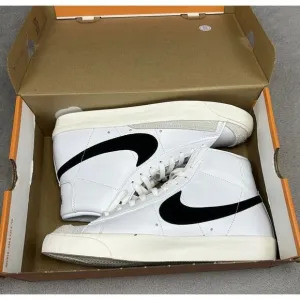Nike Blazer Mid '77 Vintage White Black CZ1055-100 Men's 10.5 Women's 12 Shoes
