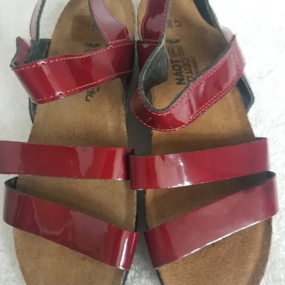 Noat Kayla patent leather sandals