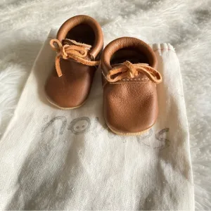 Nomies Baby Boy Size 0 Newborn Leather Moccasins Crib Shoes Brown Soft Dressy