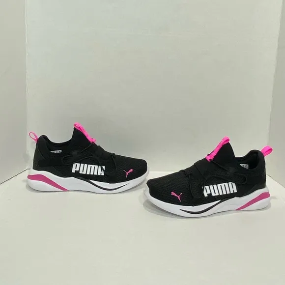 NWOT Puma || Big Kid Softride Rift Slip-On Running Shoes size 1.5c