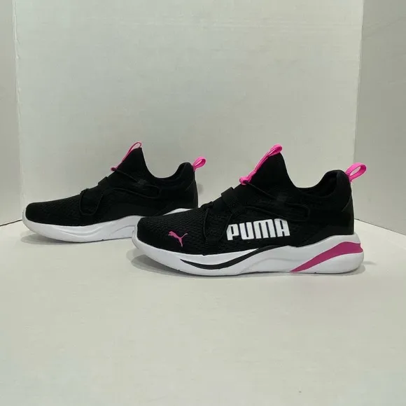 NWOT Puma || Big Kid Softride Rift Slip-On Running Shoes size 1.5c
