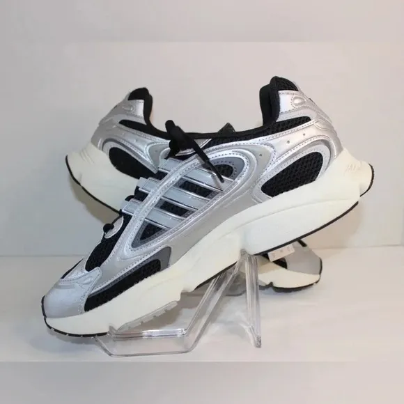 NWT Adidas Men’s Ozmillen Streetwear Styled 90s Vibe Shoes Sneakers Size 12