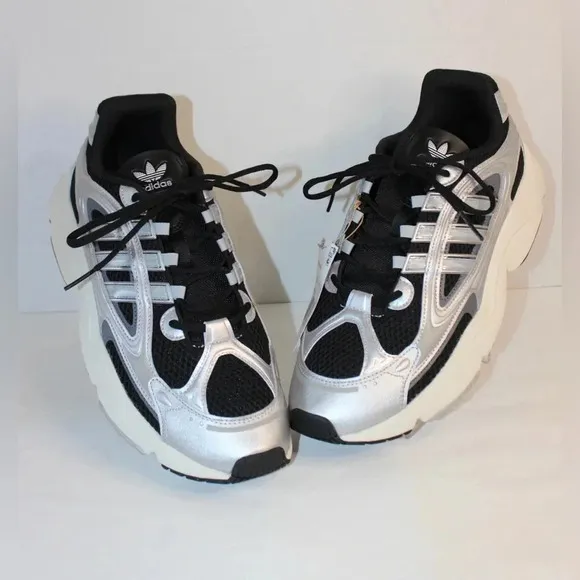 NWT Adidas Men’s Ozmillen Streetwear Styled 90s Vibe Shoes Sneakers Size 12