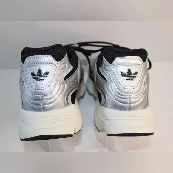 NWT Adidas Men’s Ozmillen Streetwear Styled 90s Vibe Shoes Sneakers Size 12