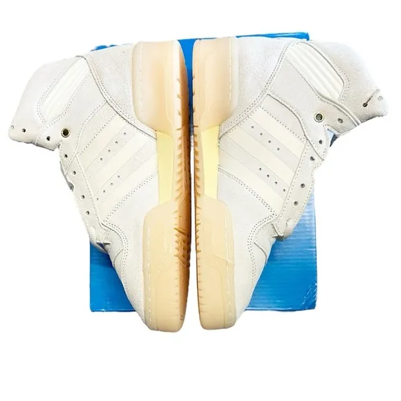 NWT ADIDAS Rivalry HI Men’s 7 Off White Cream
