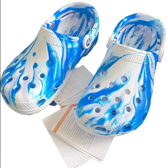 NWT Crocs Unisex Classic Marbled Tie-Dye Clog  - Size M5/W7  ***Item: S42