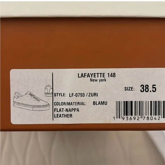 NWT 🖤🤎🤍 Lafayette 148 NY Nappa Leather Zip-Up Sneaker, Size 8.5US / 38.5EU