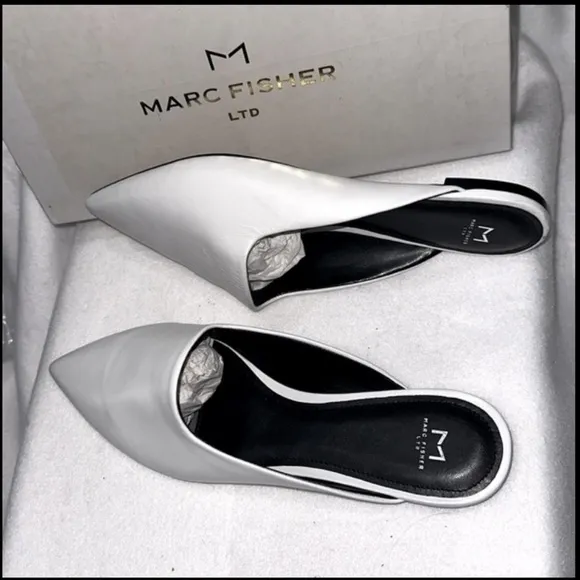 NWT Marc Fisher White Sheen Flat Slip on Leather Mules shoes Sz 10 NIB $130