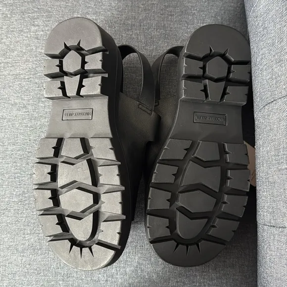 NWT Sincerely Jules Platform Adjustable Straps Sandals Black 7.5