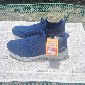 NWT Skechers slip on shoes