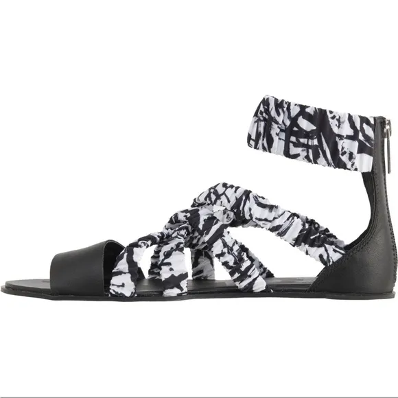 NWT Sorel Ella II Ankle Strap Sandals