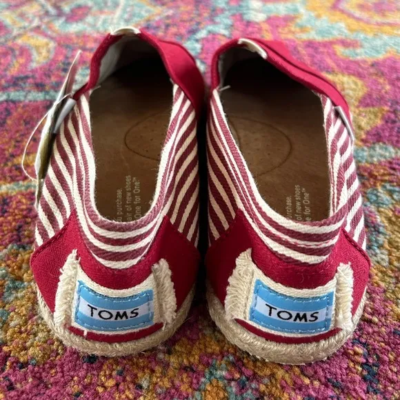 NWT Toms | Women’s University Red Rope heel slip on shoes, red/cream stripes 7.5