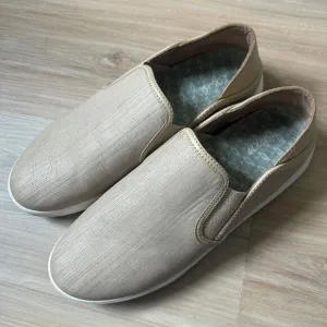Olukai Ki'Ihele 'Ili Beige Leather Shoes Women's 11