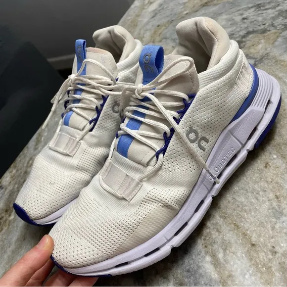 On Cloud Cloudnova Undyed White Heather Womens Blue White Size 9 Running Shoes