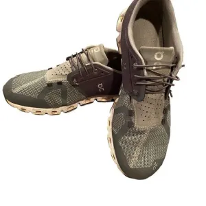 On Cloud Running Cloud 5 Men’s Size 10.5 Olive &amp; Grey