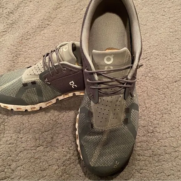 On Cloud Running Cloud 5 Men’s Size 10.5 Olive &amp; Grey