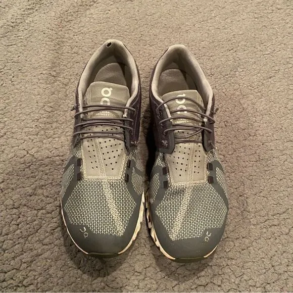 On Cloud Running Cloud 5 Men’s Size 10.5 Olive &amp; Grey