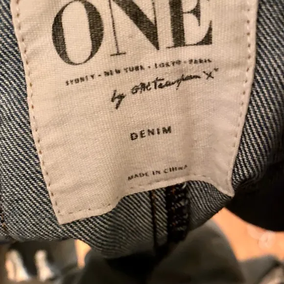 One by One Teaspoon Superfreak Denim shorts overalls, faux leather straps, 24
