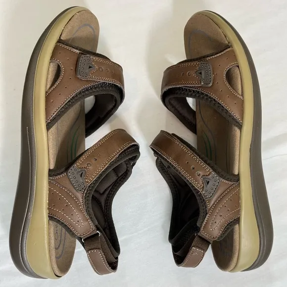 Orthofeet Malibu Sandals Women’s 9EE  X-Wide - Brown