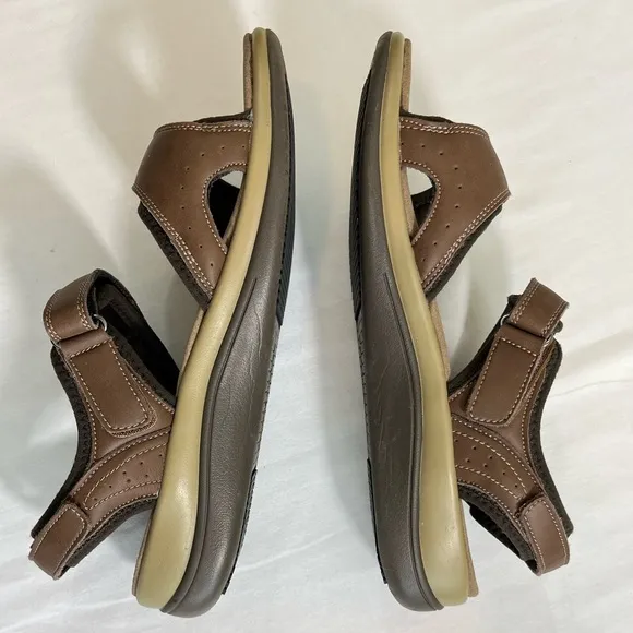 Orthofeet Malibu Sandals Women’s 9EE  X-Wide - Brown