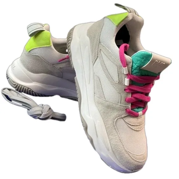 P448 Women's Luke Sneaker Size 37 EUR Size 7 US NIB