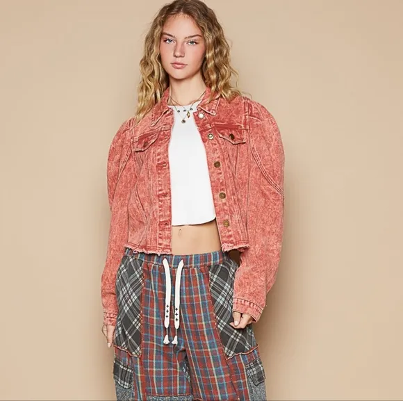 POL Acid Wash 90s Retro Cropped Denim Collar Button Pocket Bleached Jean Jacket