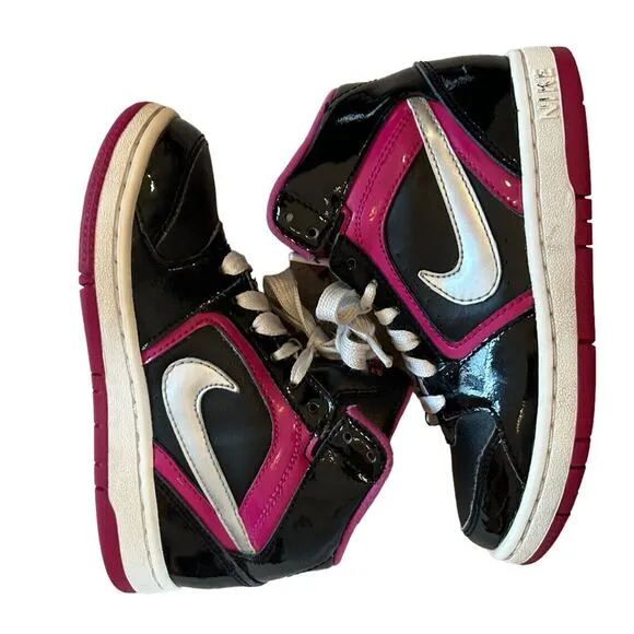 Rare Nike Air Prestige Pink/Black Shoes 394628-052 Youth Size 12C-EUC